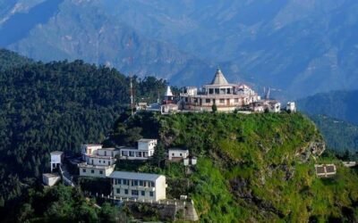 52 सिद्धपीठ में से एक महिमा चन्द्रबदनी शक्तिपीठ की,माँ के दर्शन से हर मनोकामना होती है पूर्ण