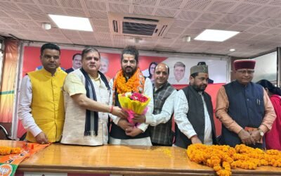उत्तरकाशी से आए सैकड़ों सामाजिक एवं राजनैतिक कार्यकर्ताओं ने भारतीय जनता पार्टी का थामा दामन।