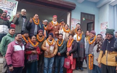 वरिष्ठ कांग्रेस नेता व जिले के चुनाव प्रभारी बिरेंद्र रावत ने चंबा में कार्यकर्ताओं से किया संवाद